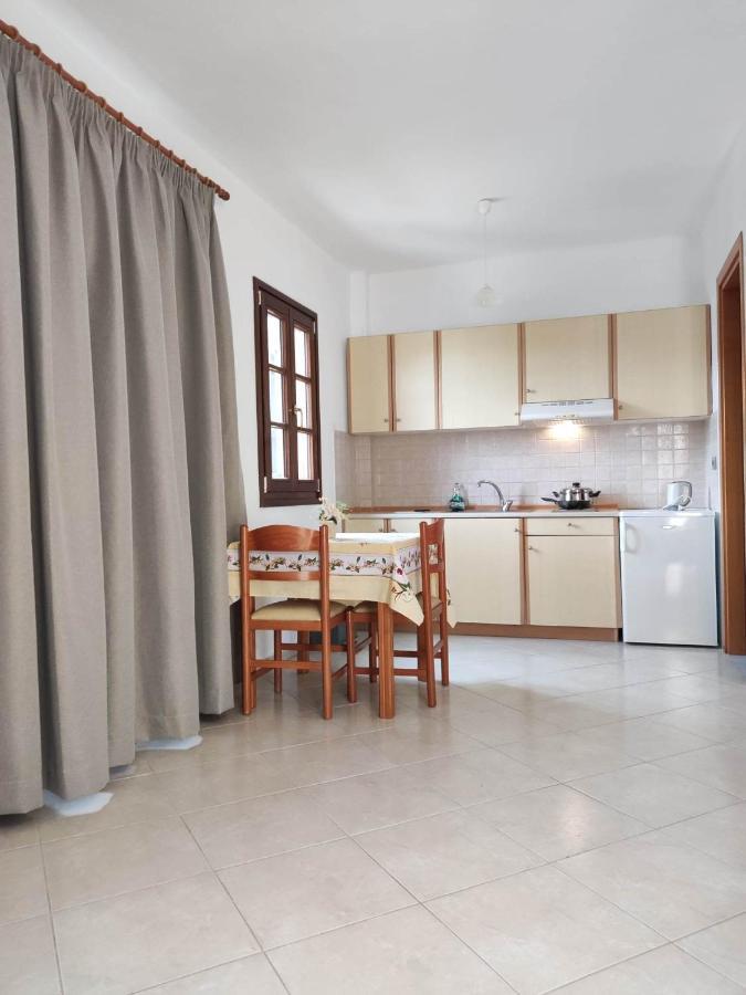 Livadia  Tilos Fantasy מראה חיצוני תמונה