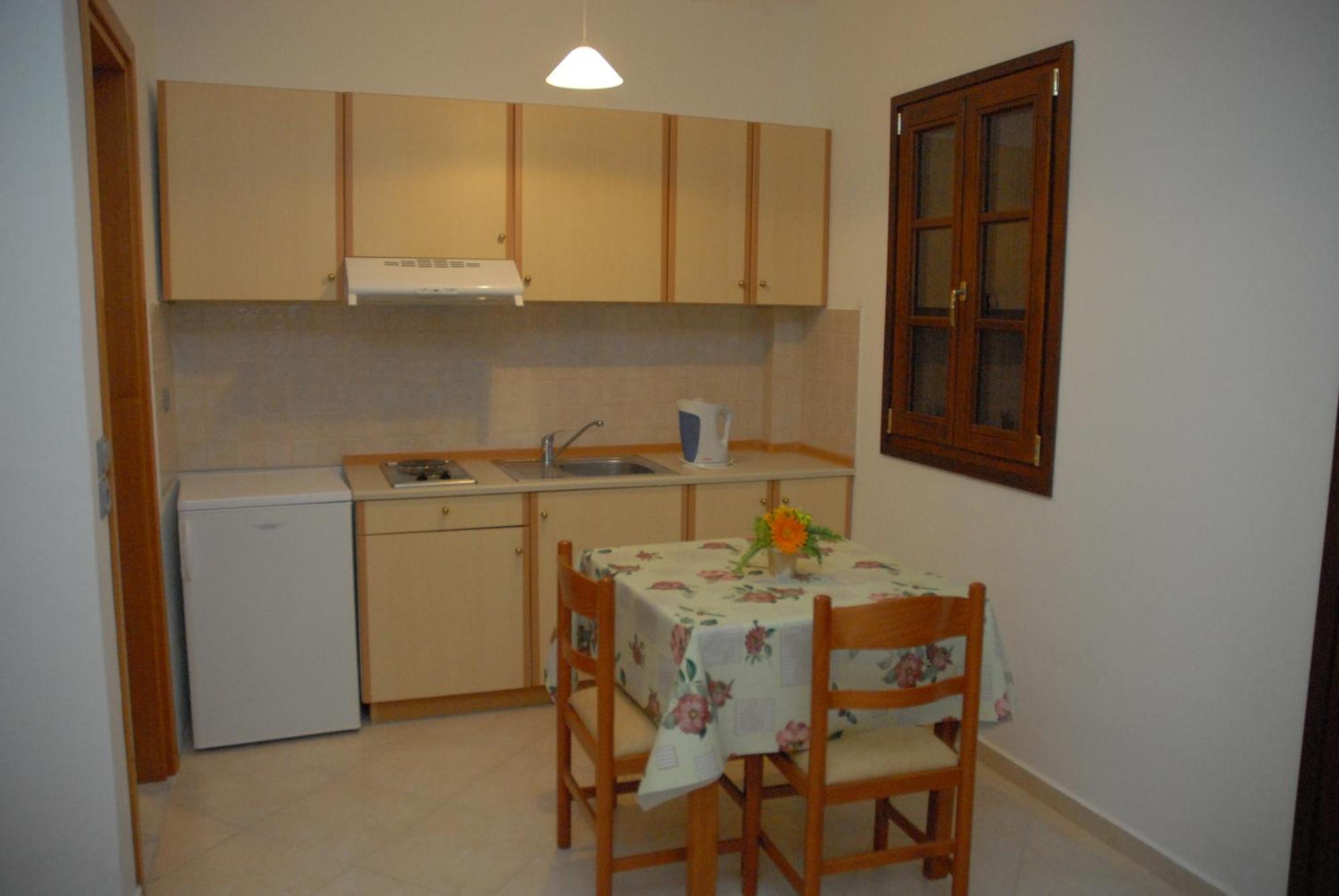 Livadia  Tilos Fantasy מראה חיצוני תמונה
